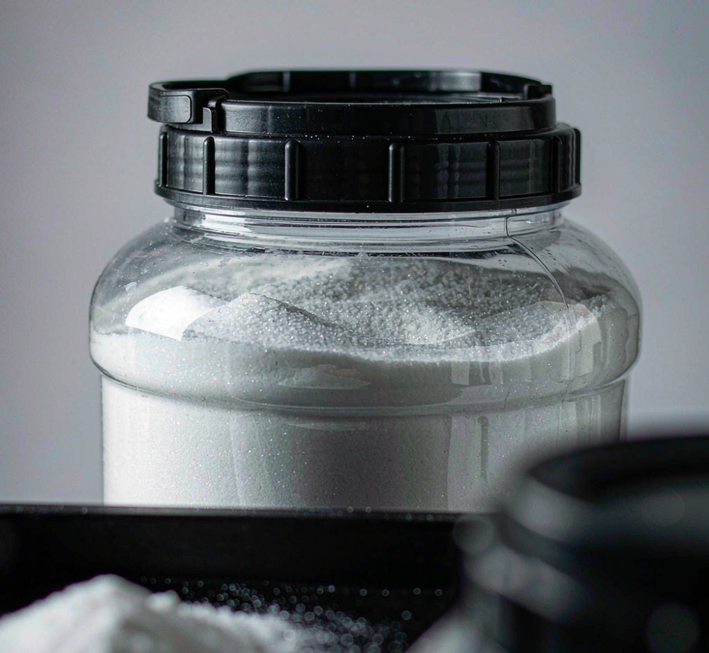 Creatine Monohydrate (CAS 6020-87-7): The Bulk Powder That Built the Sports Nutrition Aisle
