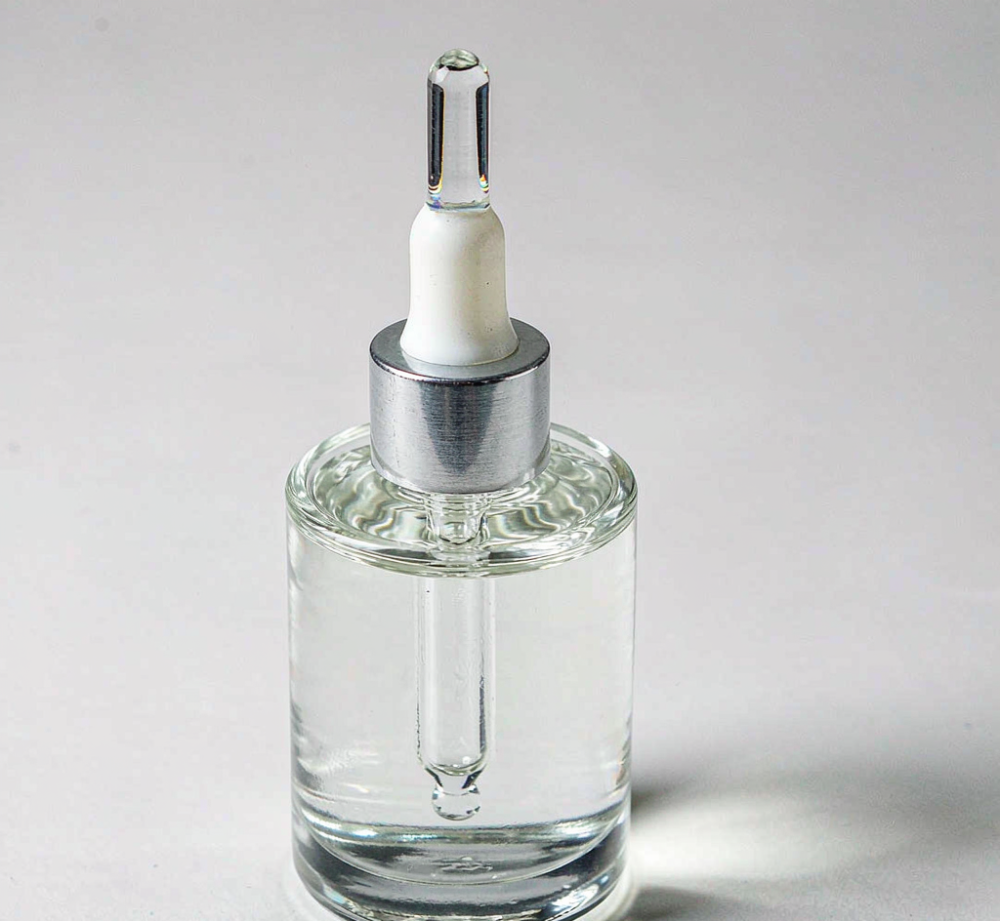 Squalane (CAS 111-01-3): The Stable Emollient That Carries Actives Into the Skin